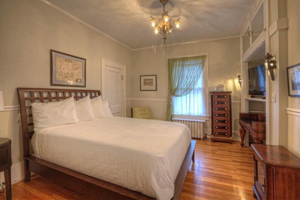 Bluefield Inn, A Select Registry Propery Zewnętrze zdjęcie